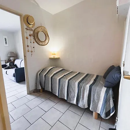 Meuble Saint Cyr Sur 83 Apartmán