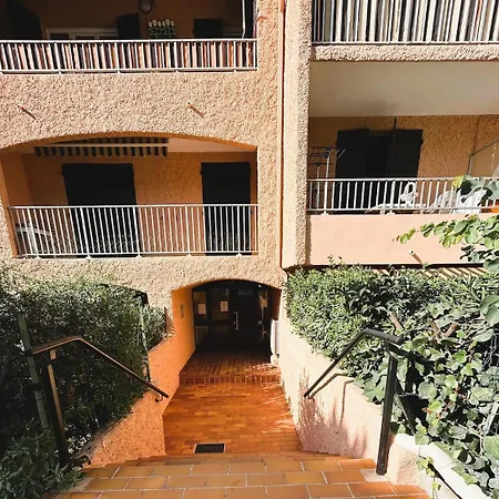 Meuble Saint Cyr Sur 83 *